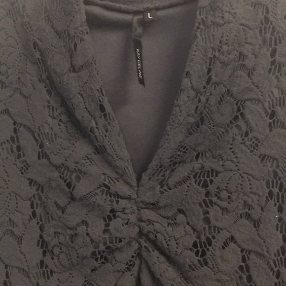 Designer lace top - Picture 2 of 5